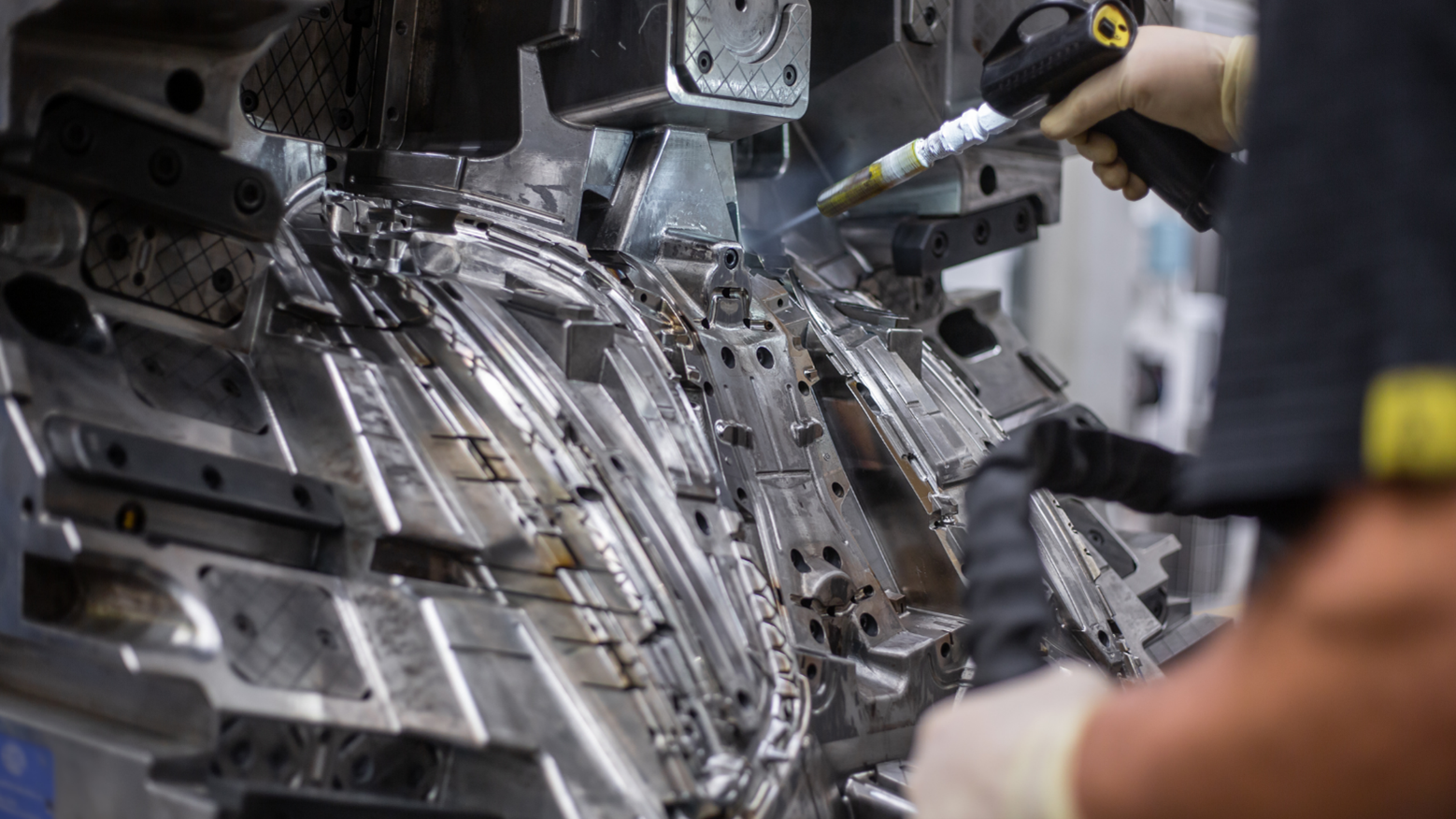Kansas Insert Molding Services