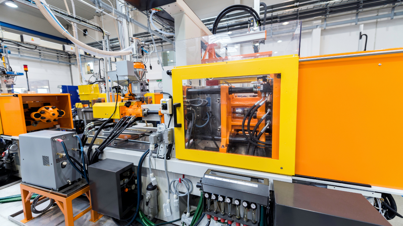 custom injection molding in Missouri