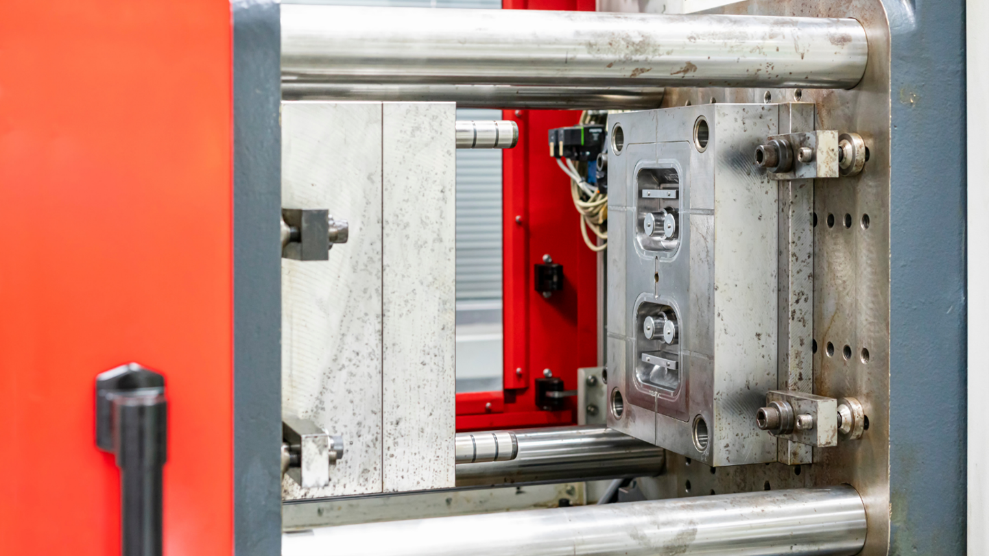 custom plastic injection molds in Kansas City